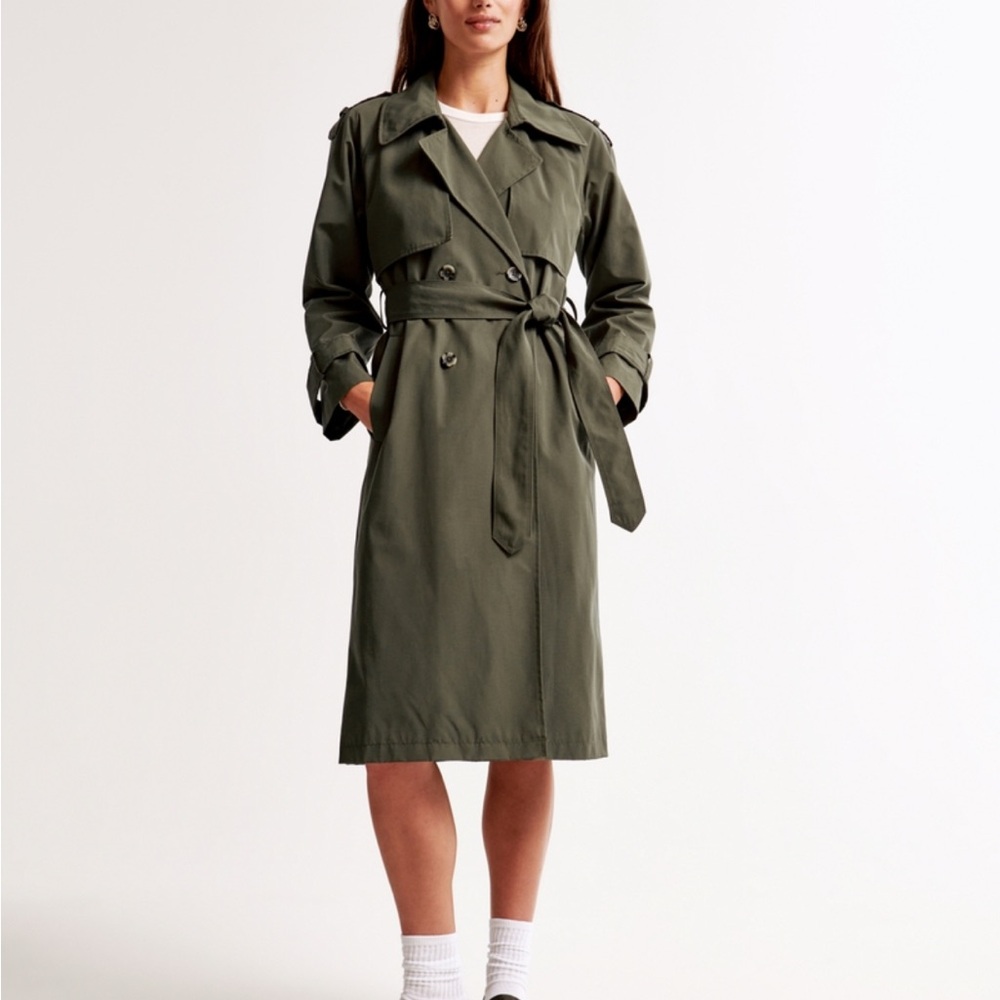 Abercrombie & Fitch Olive Trench Coat